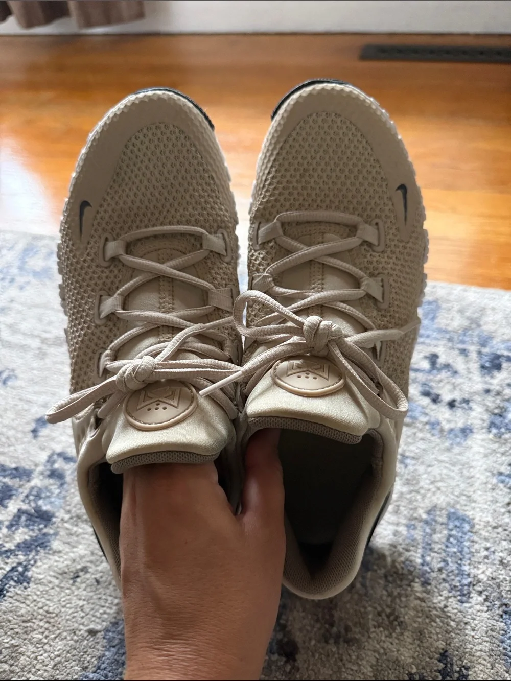 Nike breathable beige